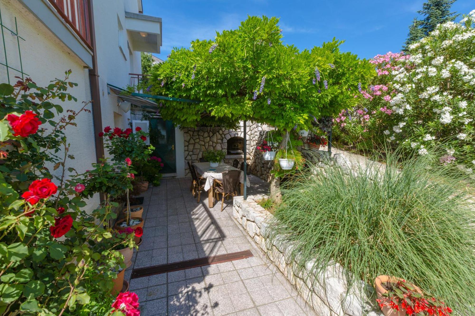 Ferienwohnung Nella. Crikvenica Exterior foto